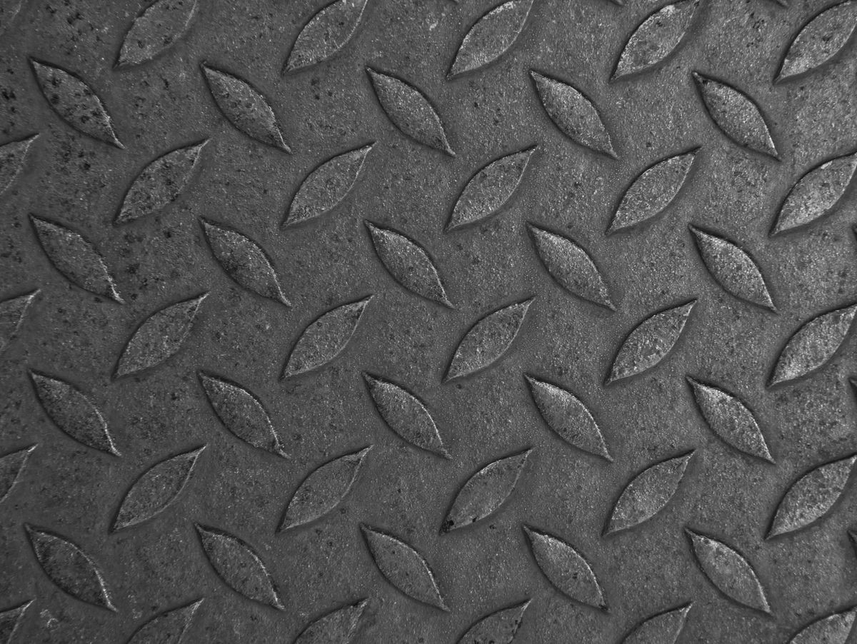 Steel plate slip metal floor sheet industry aluminum silver with rhombus shapes.
Steel plate slip metal floor sheet industry aluminum silver with rhombus shapes.